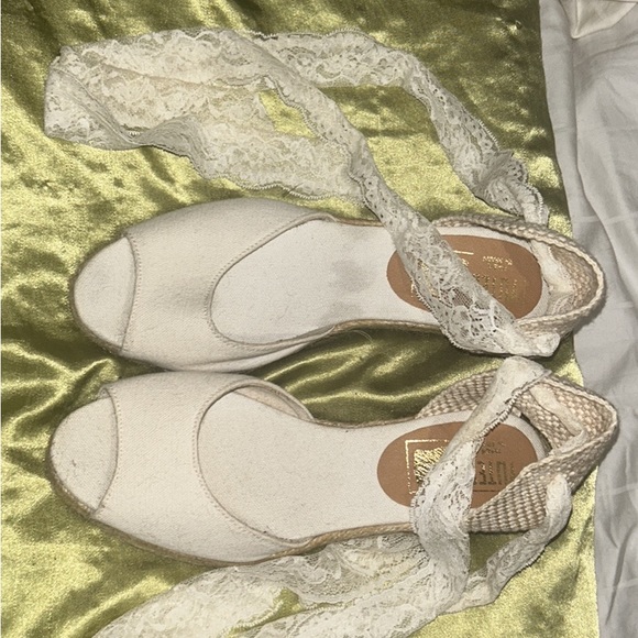 Yutes Lace Up Wedges (Rare & New) - Picture 2 of 10
